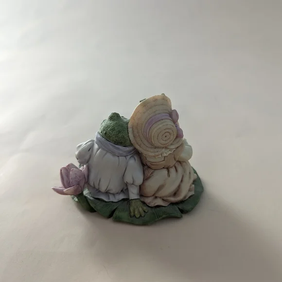 1996 Westland Frog Tea Party Figurine Fantasy "Tea for Two" Resin Figurine - Picture 2 of 10